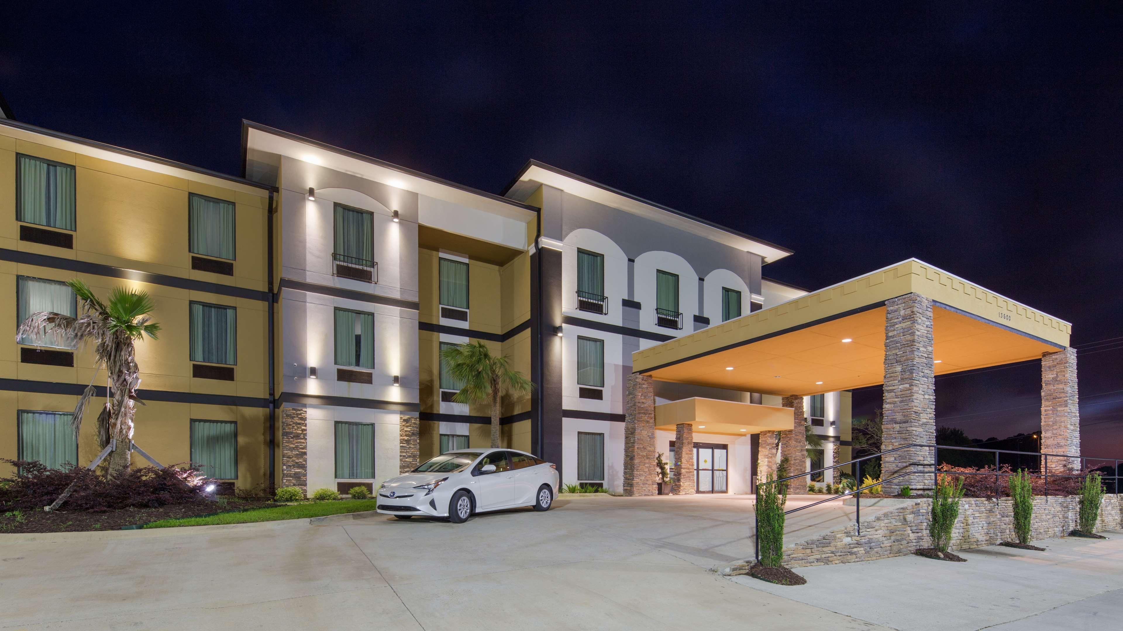 Best Western Plus Regency Park Walker Dış mekan fotoğraf