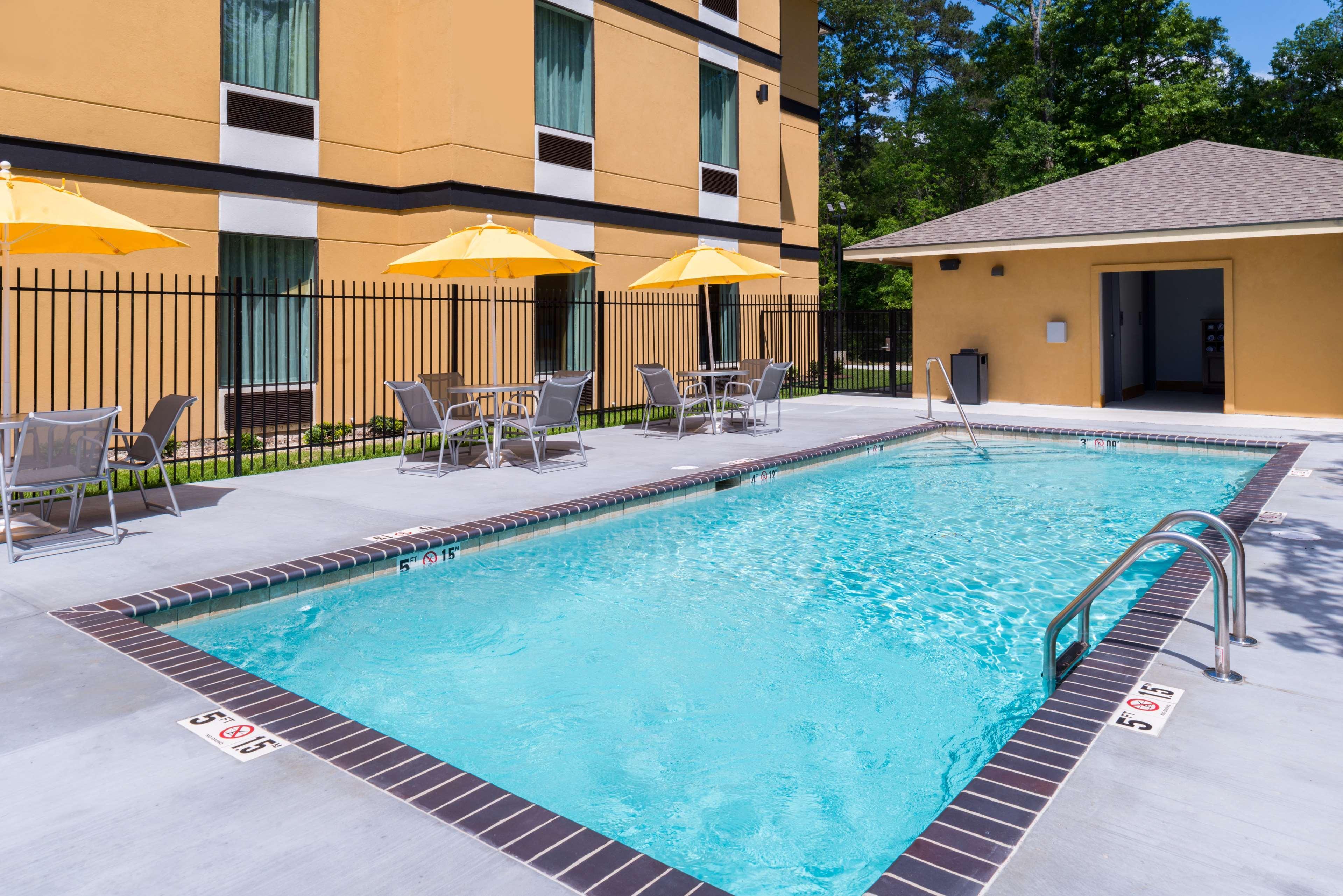 Best Western Plus Regency Park Walker Dış mekan fotoğraf